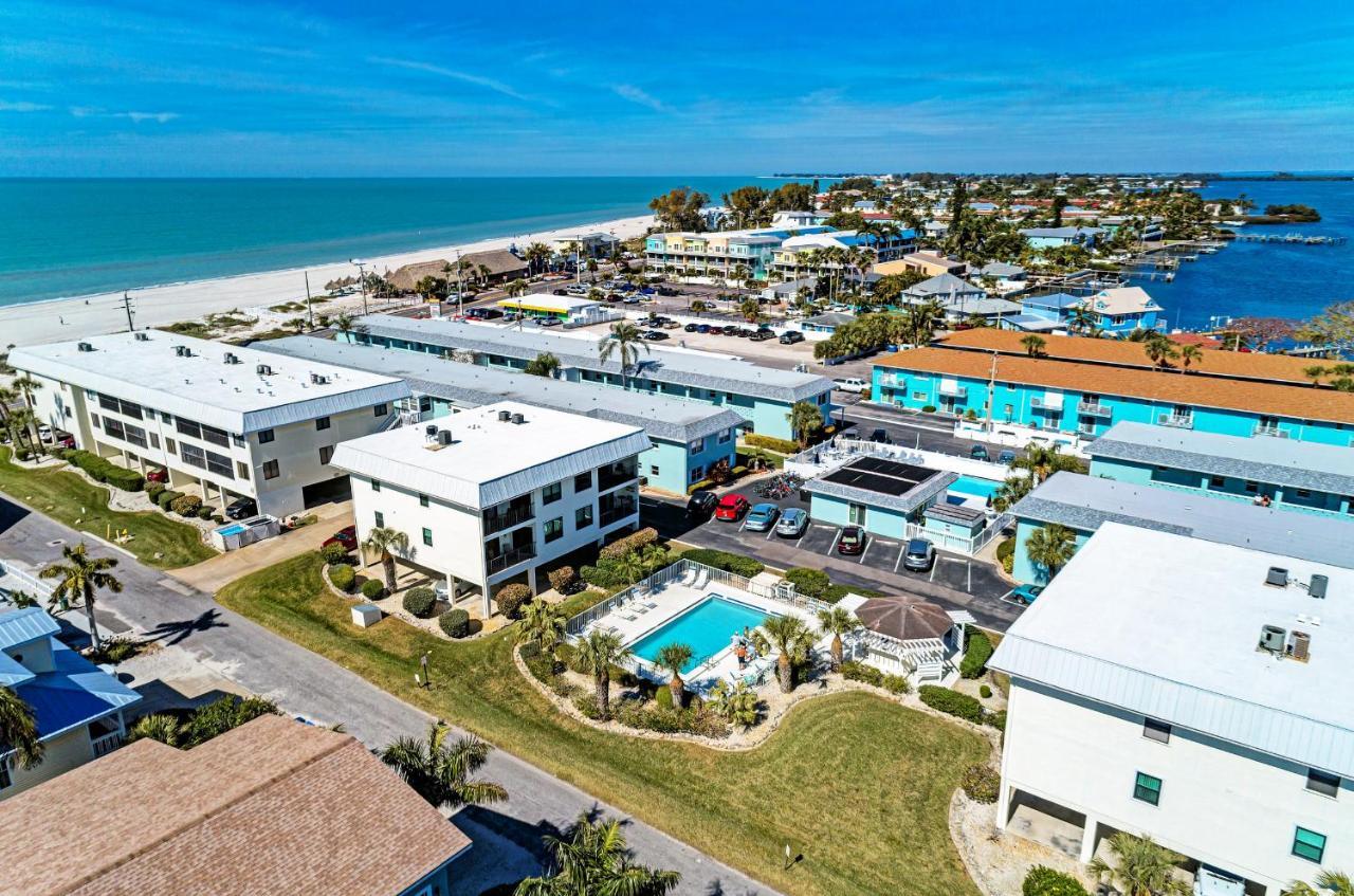 Anna Maria Island Beach Waves Bradenton Beach Exterior foto